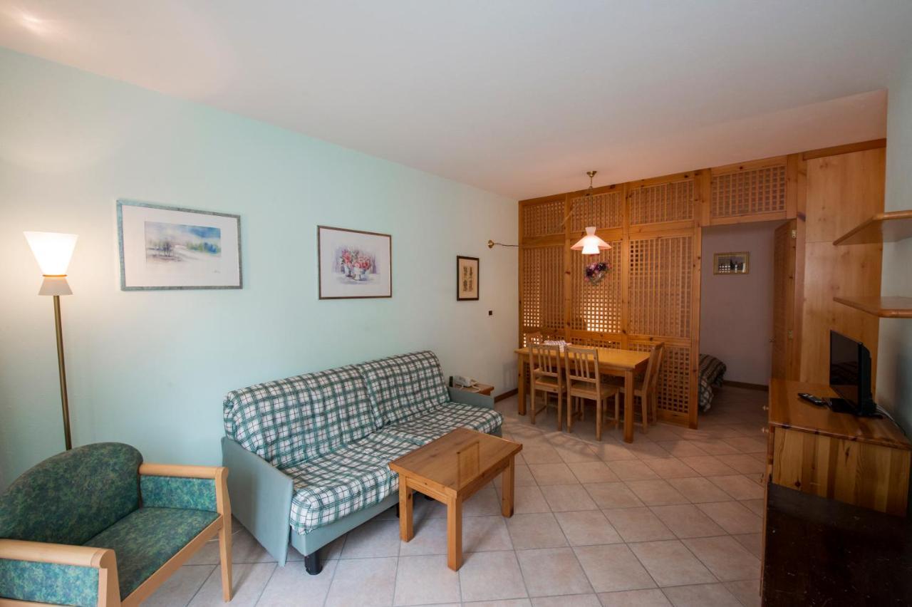 Residenza Del Sole Aparthotel Gressoney-Saint-Jean Ngoại thất bức ảnh