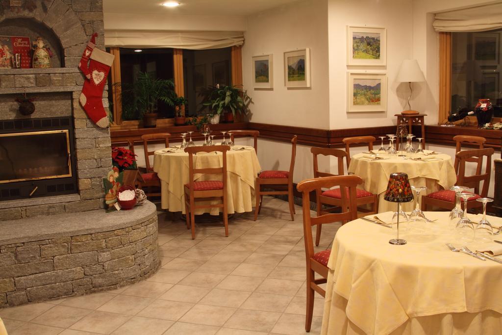 Residenza Del Sole Aparthotel Gressoney-Saint-Jean Ngoại thất bức ảnh