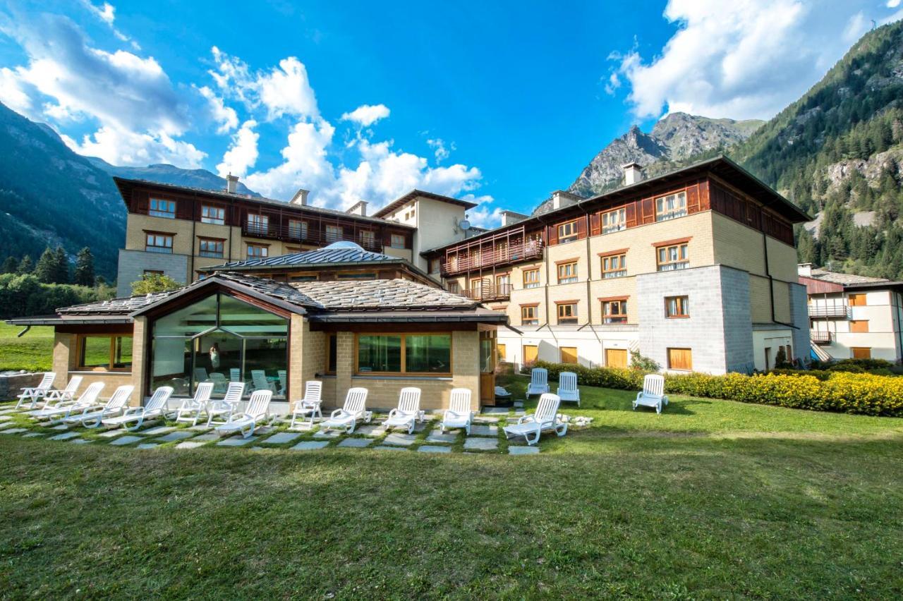 Residenza Del Sole Aparthotel Gressoney-Saint-Jean Ngoại thất bức ảnh